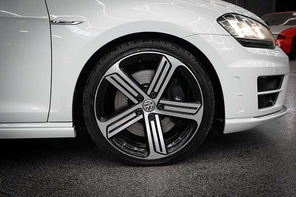 2015 Volkswagen Golf R 7