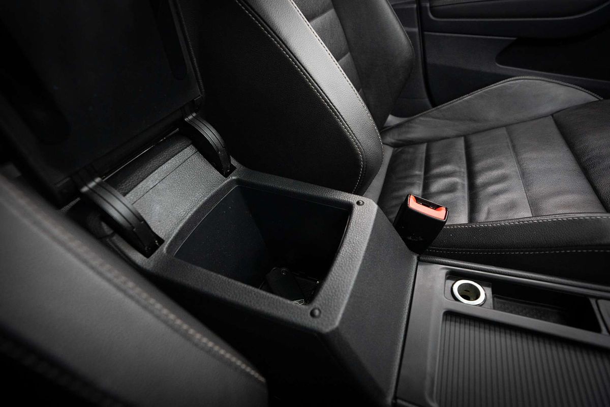 2015 Volkswagen Golf R 7
