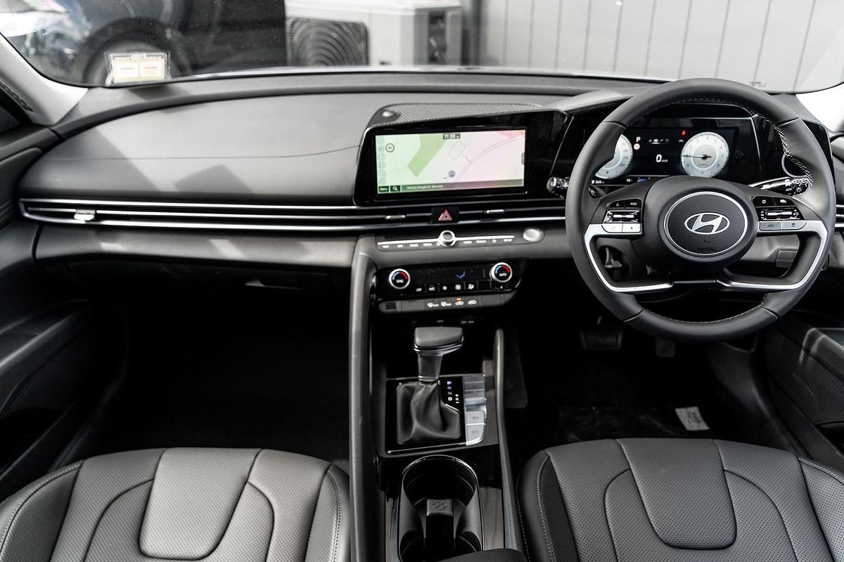 2025 Hyundai i30 Elite CN7.V2