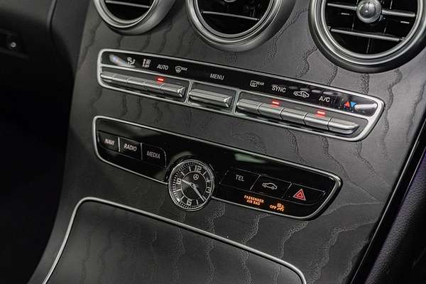2019 Mercedes-Benz C-Class C220 d W205
