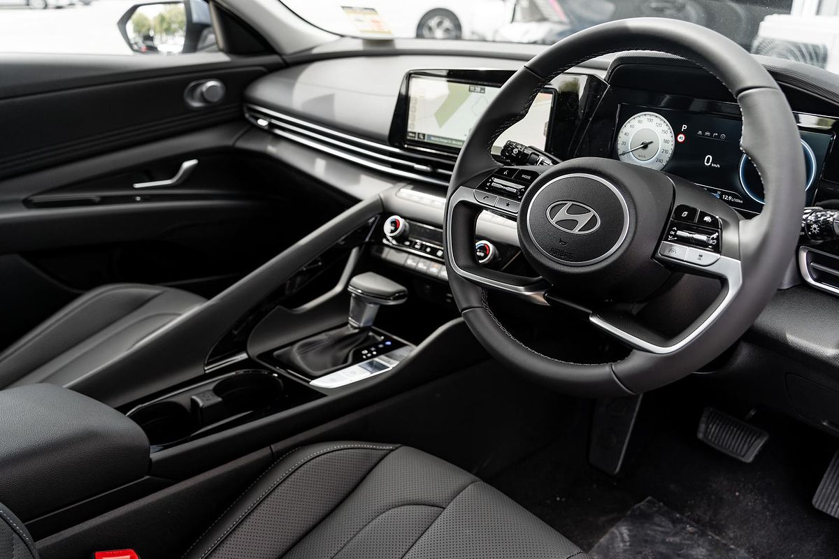 2025 Hyundai i30 Elite CN7.V2