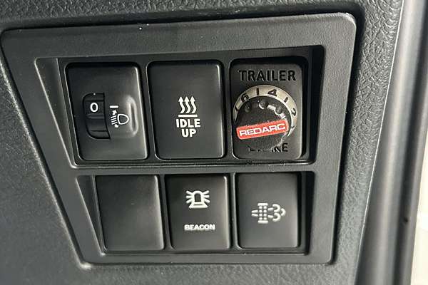 2019 Toyota Hilux SR GUN126R 4X4