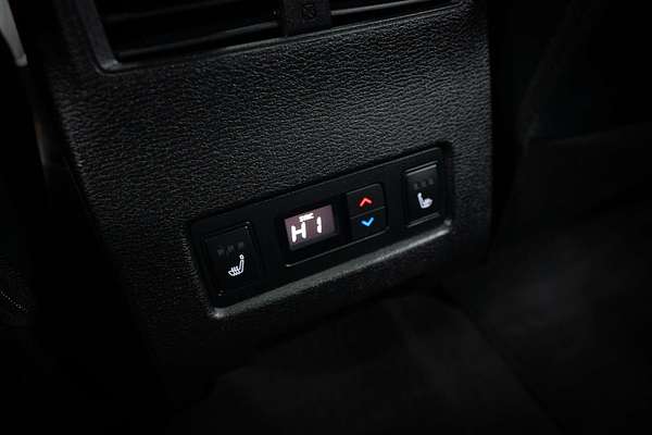 2023 Mitsubishi Outlander Exceed Tourer ZM