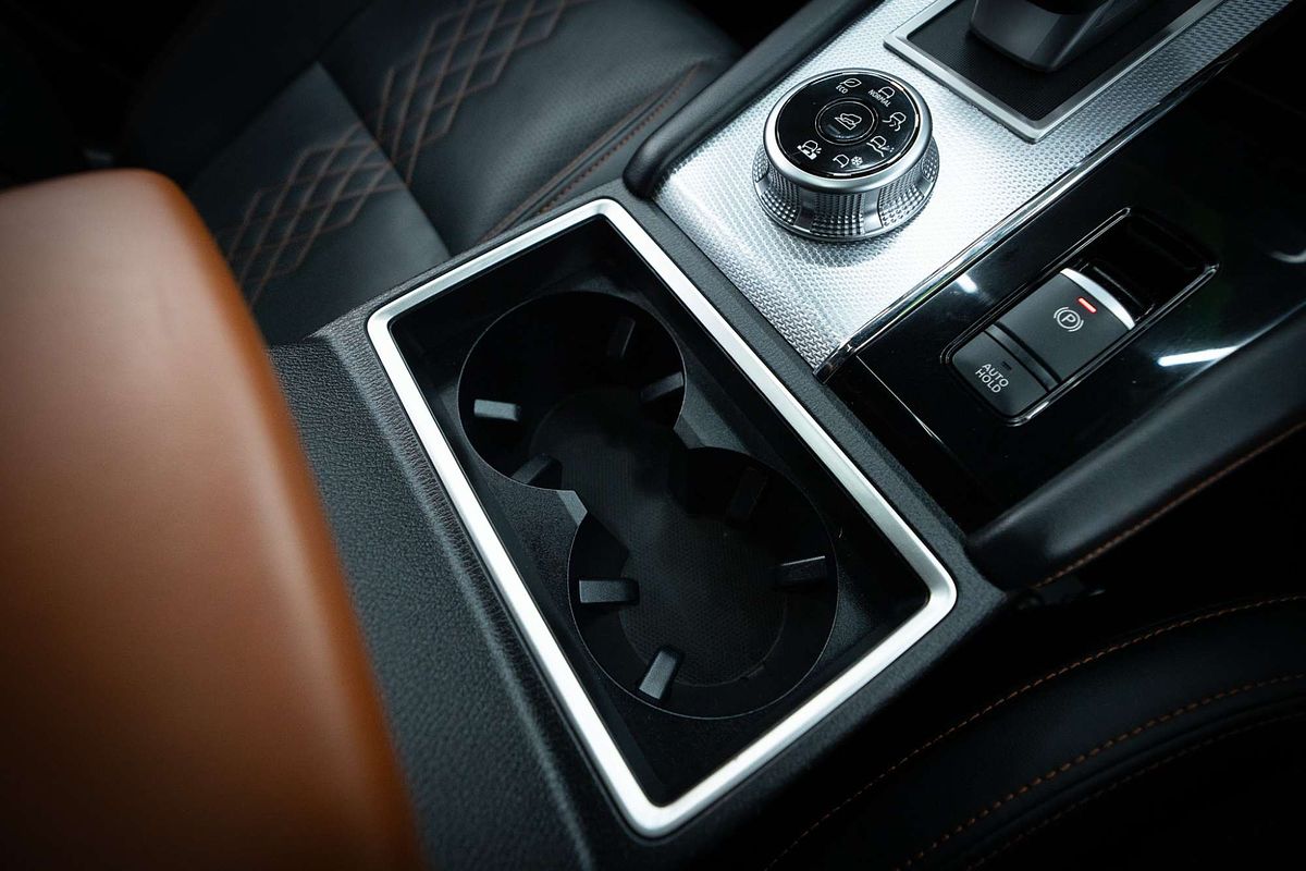 2023 Mitsubishi Outlander Exceed Tourer ZM