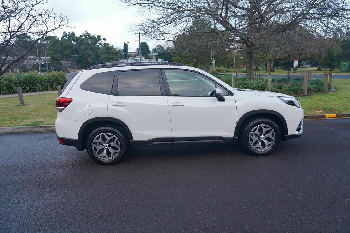 2024 Subaru Forester 2.5i S5