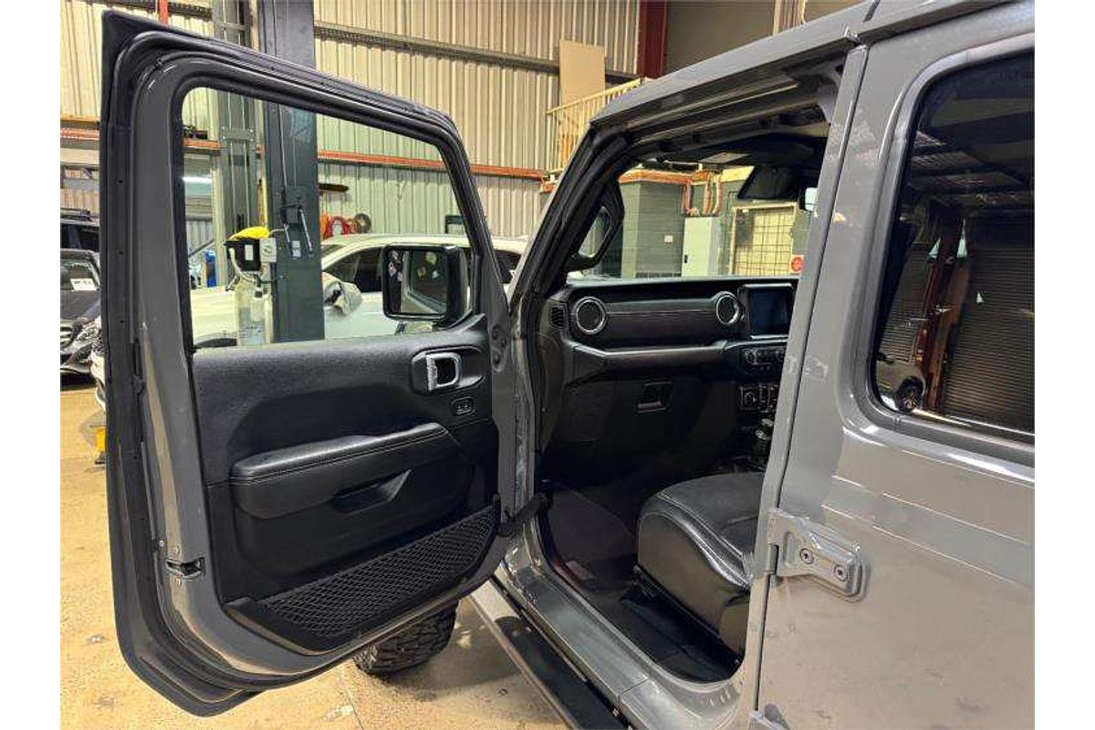 2020 Jeep Gladiator Overland JT All Wheel Drive