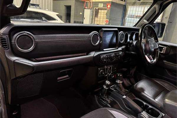 2020 Jeep Gladiator Overland JT All Wheel Drive