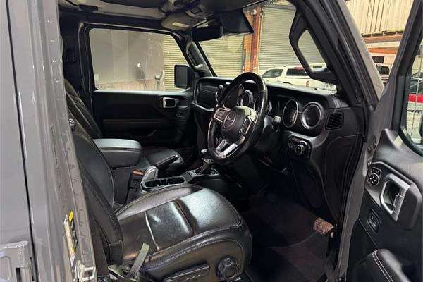 2020 Jeep Gladiator Overland JT All Wheel Drive