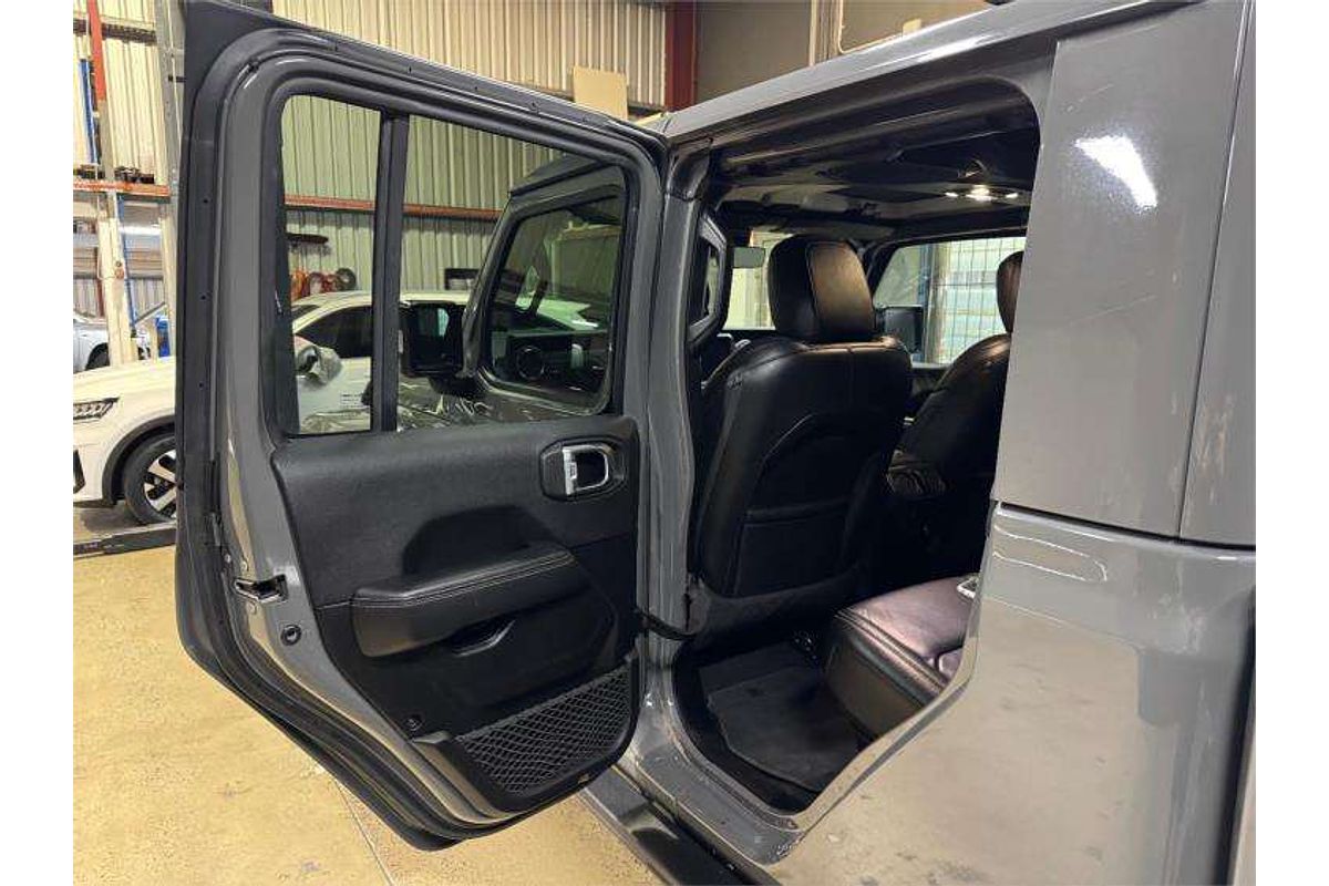 2020 Jeep Gladiator Overland JT All Wheel Drive