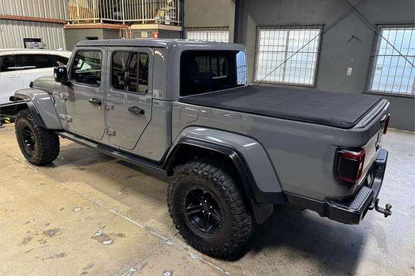 2020 Jeep Gladiator Overland JT All Wheel Drive