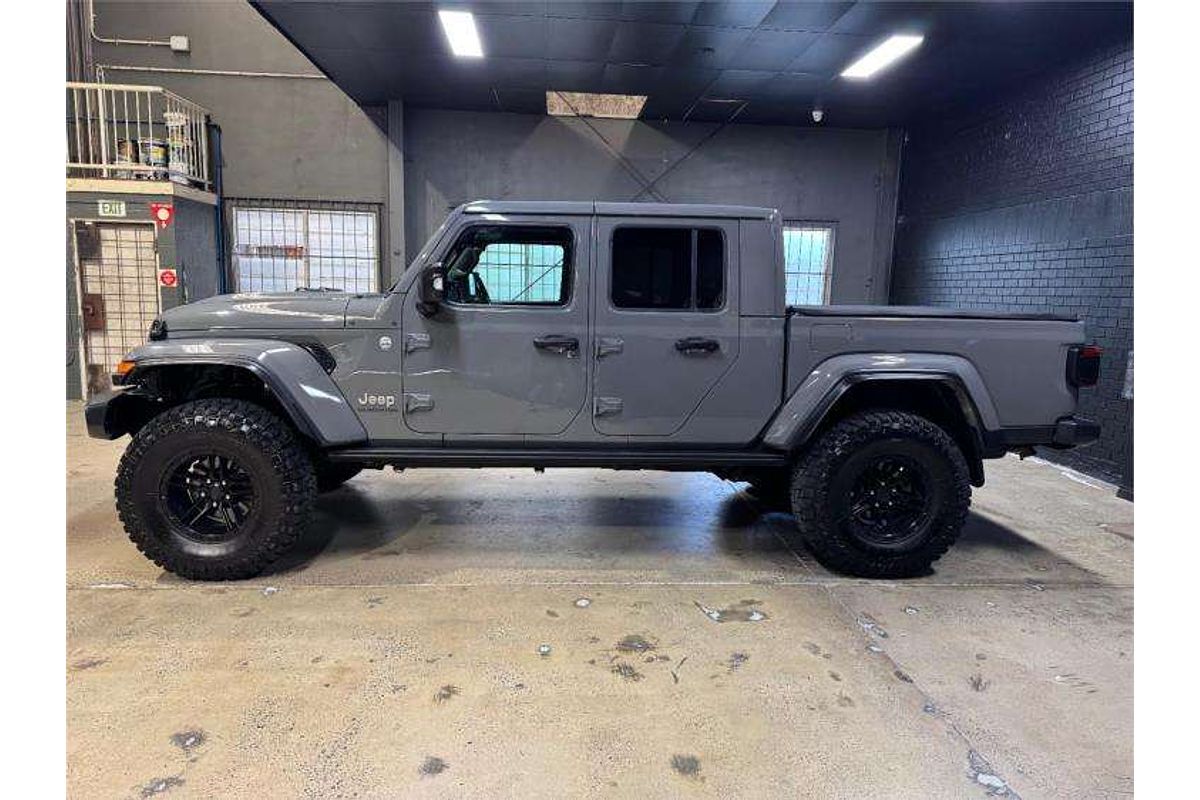 2020 Jeep Gladiator Overland JT All Wheel Drive