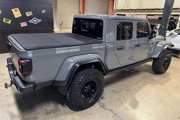 2020 Jeep Gladiator Overland JT All Wheel Drive