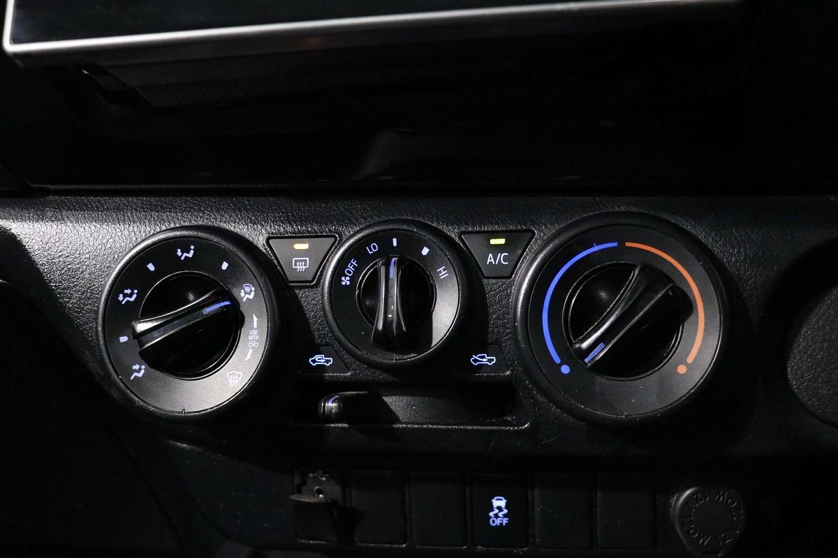 2019 Toyota Hilux Workmate TGN121R Rear Wheel Drive