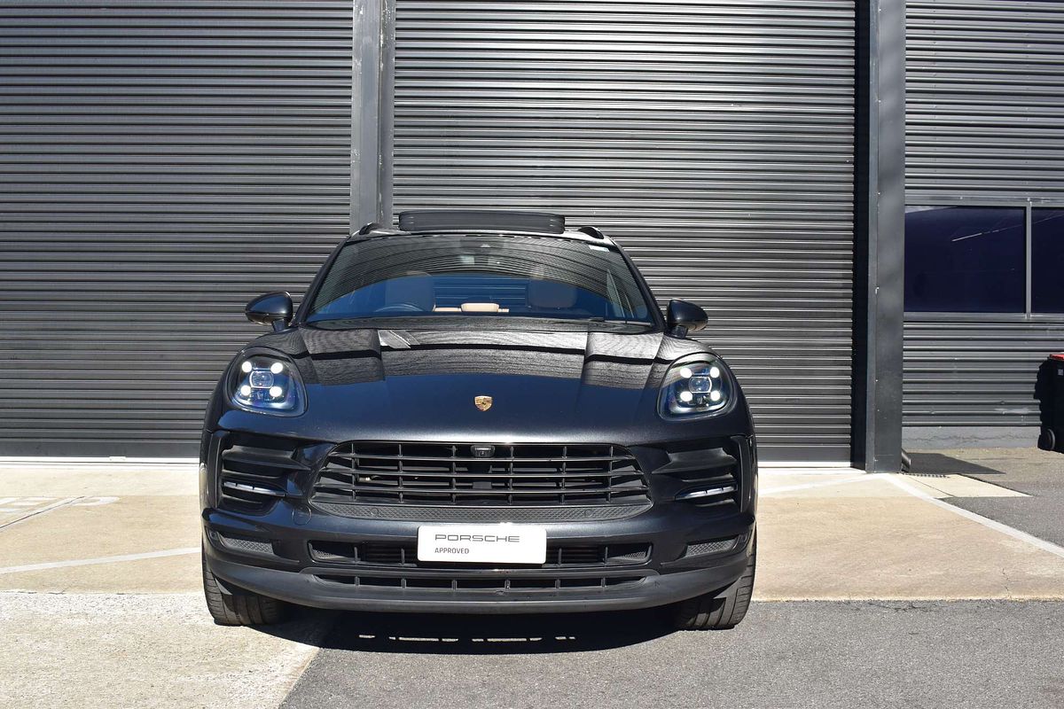 2020 Porsche Macan 95B