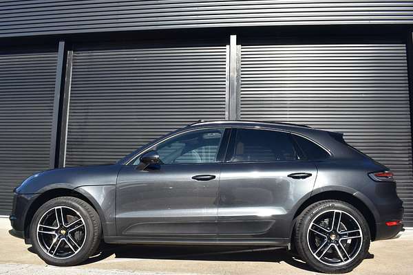 2020 Porsche Macan 95B