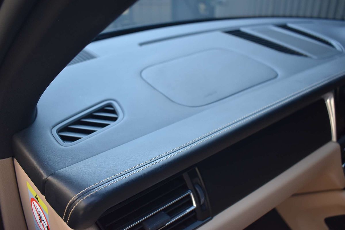 2020 Porsche Macan 95B