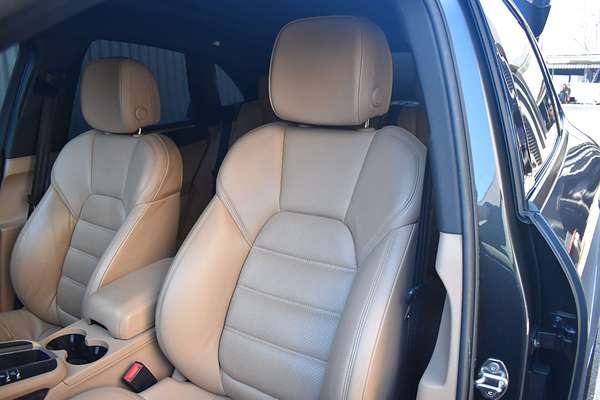 2020 Porsche Macan 95B