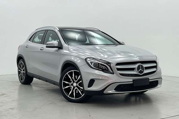 2015 Mercedes-Benz GLA-Class GLA250 X156