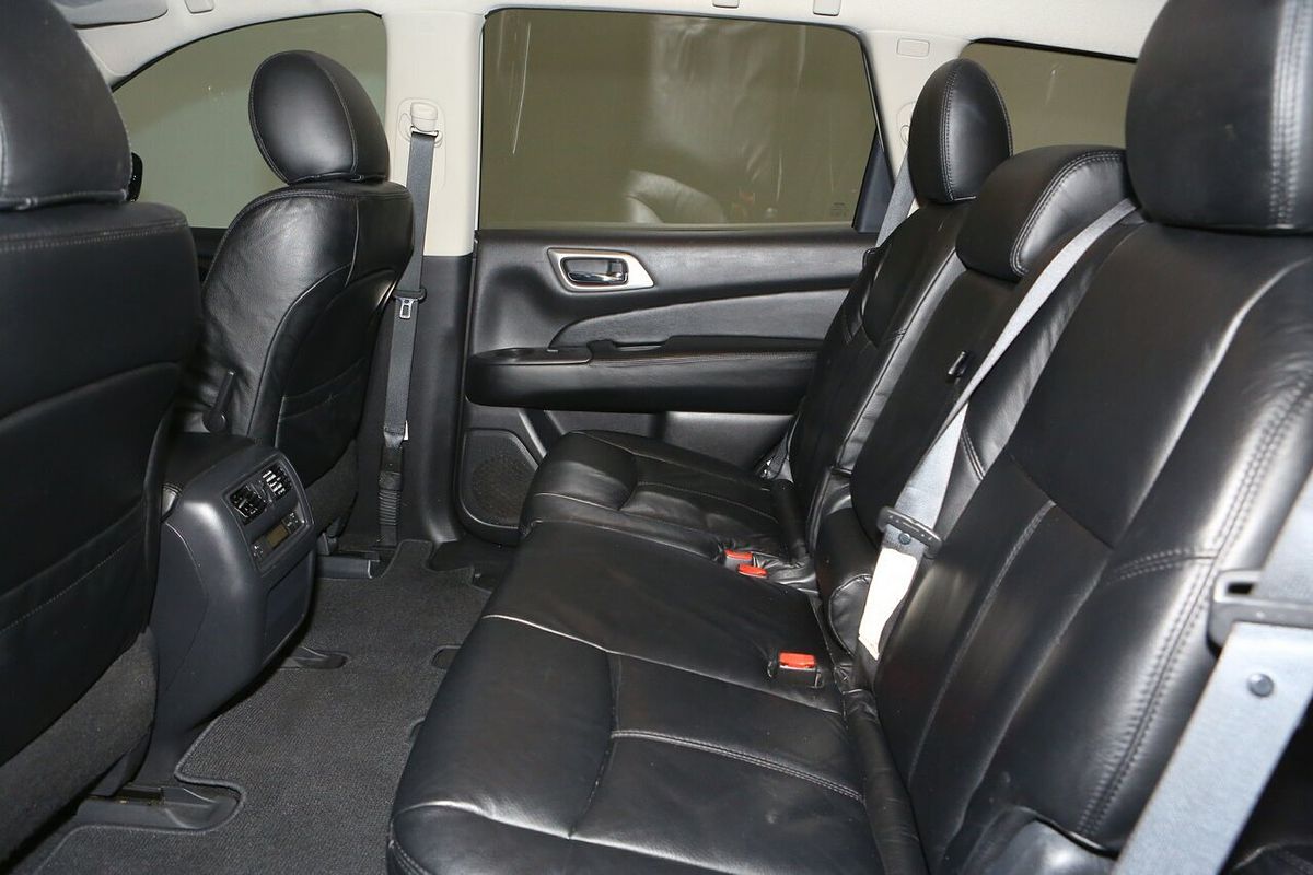 2018 Nissan Pathfinder ST R52 Series II