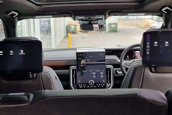 2025 GMC Yukon Denali T1
