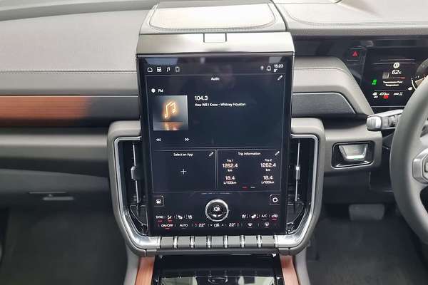 2025 GMC Yukon Denali T1
