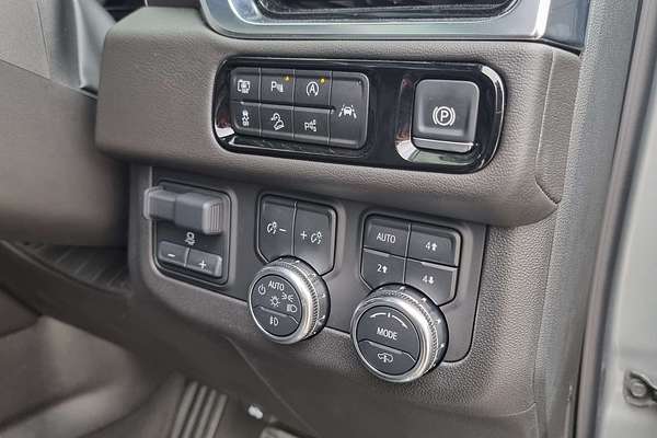 2025 GMC Yukon Denali T1