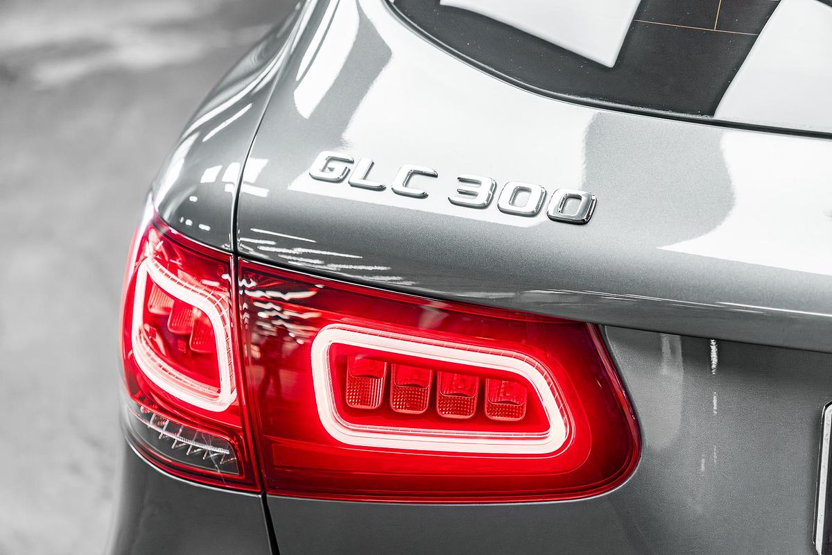 2021 Mercedes-Benz GLC-Class GLC300 X253