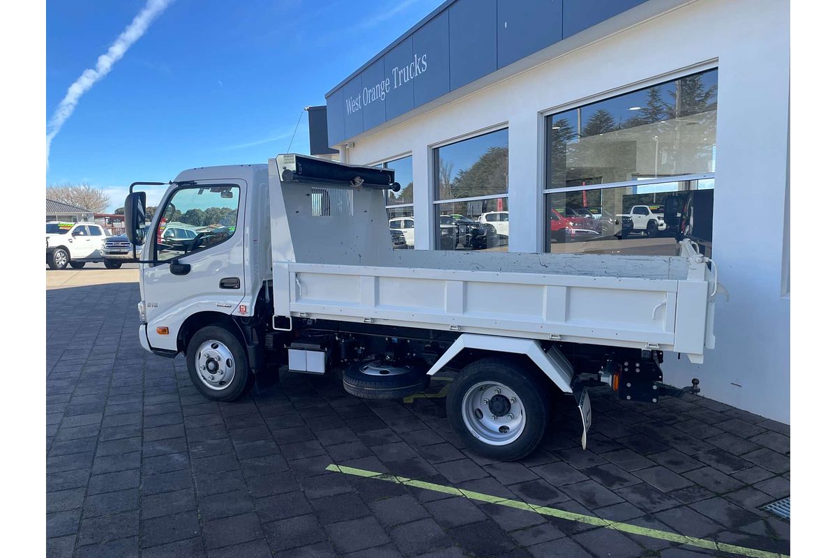 2022 Hino 300 Series 616 Tipper SWB