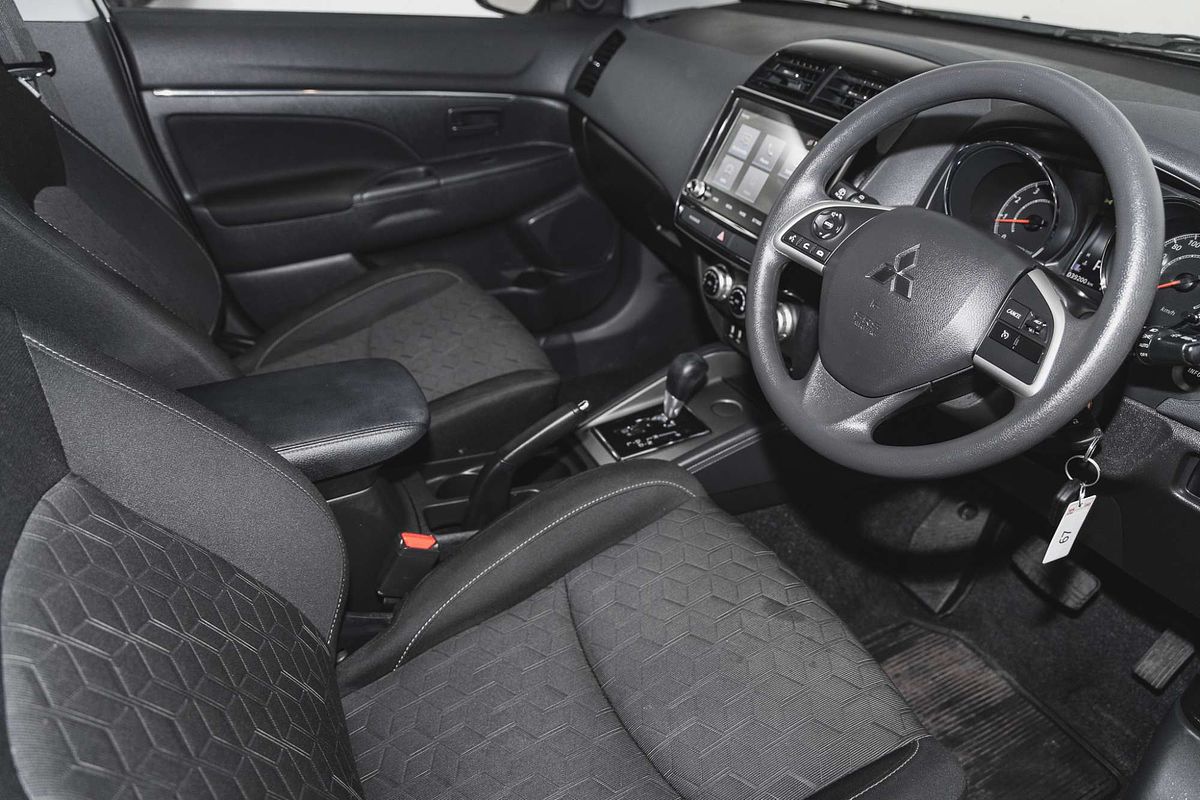 2023 Mitsubishi ASX ES XD