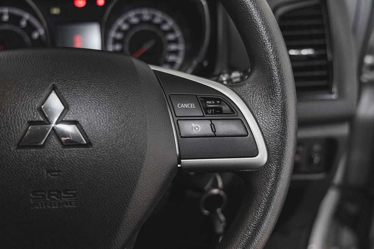 2023 Mitsubishi ASX ES XD