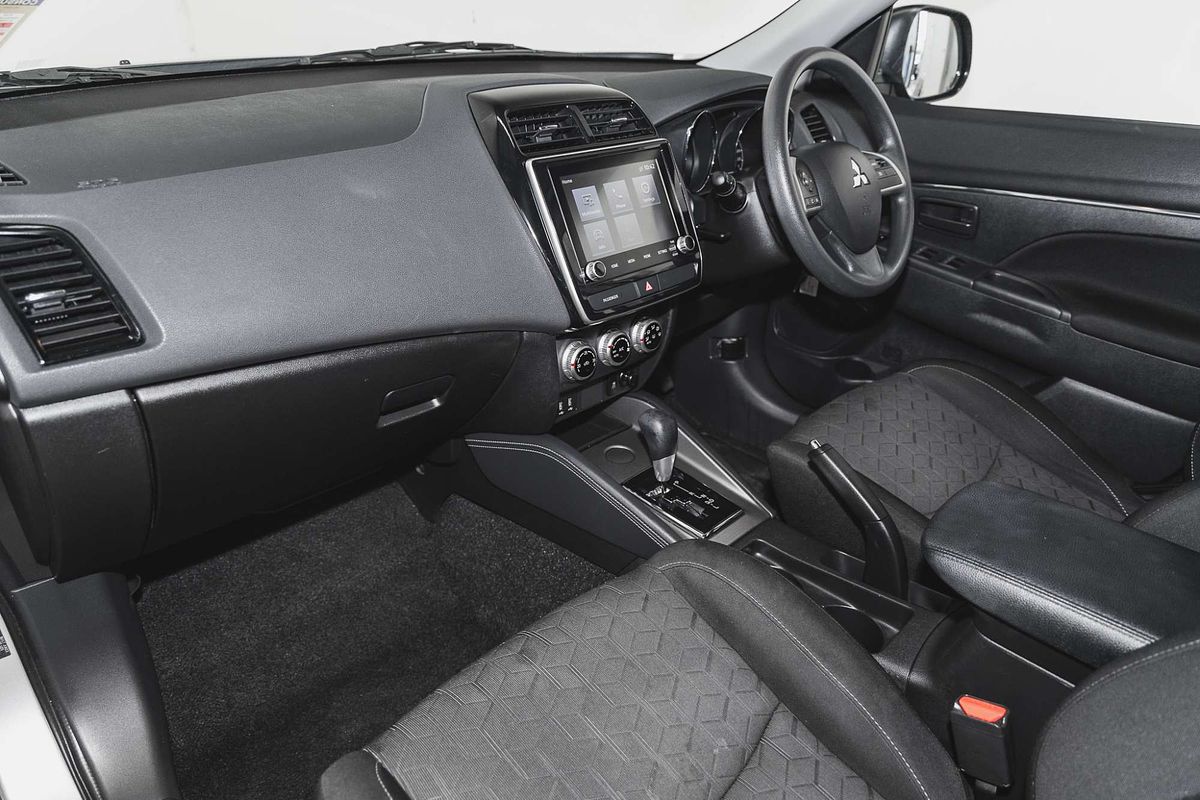 2023 Mitsubishi ASX ES XD