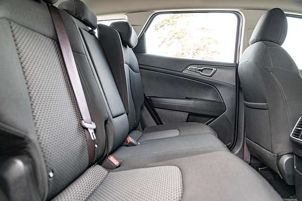 2023 Kia Sportage S NQ5