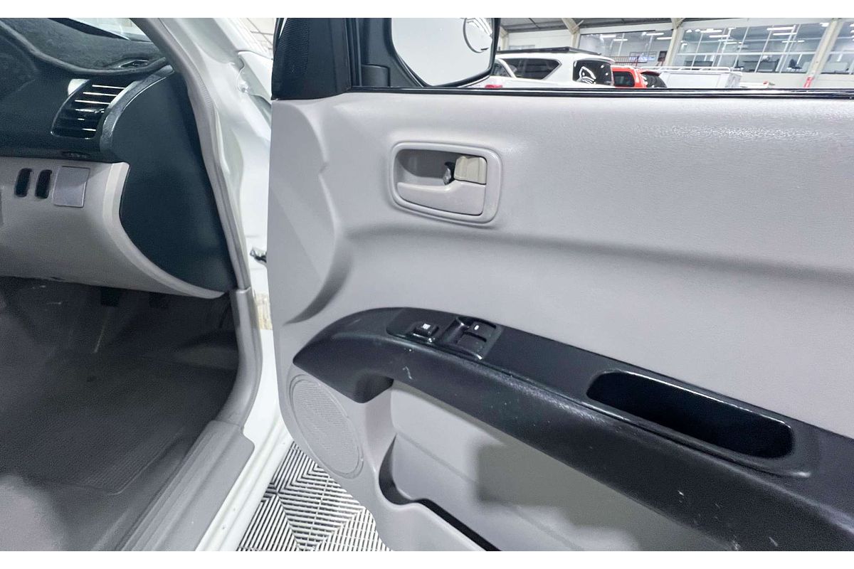 2015 Mitsubishi Triton GL MN Rear Wheel Drive