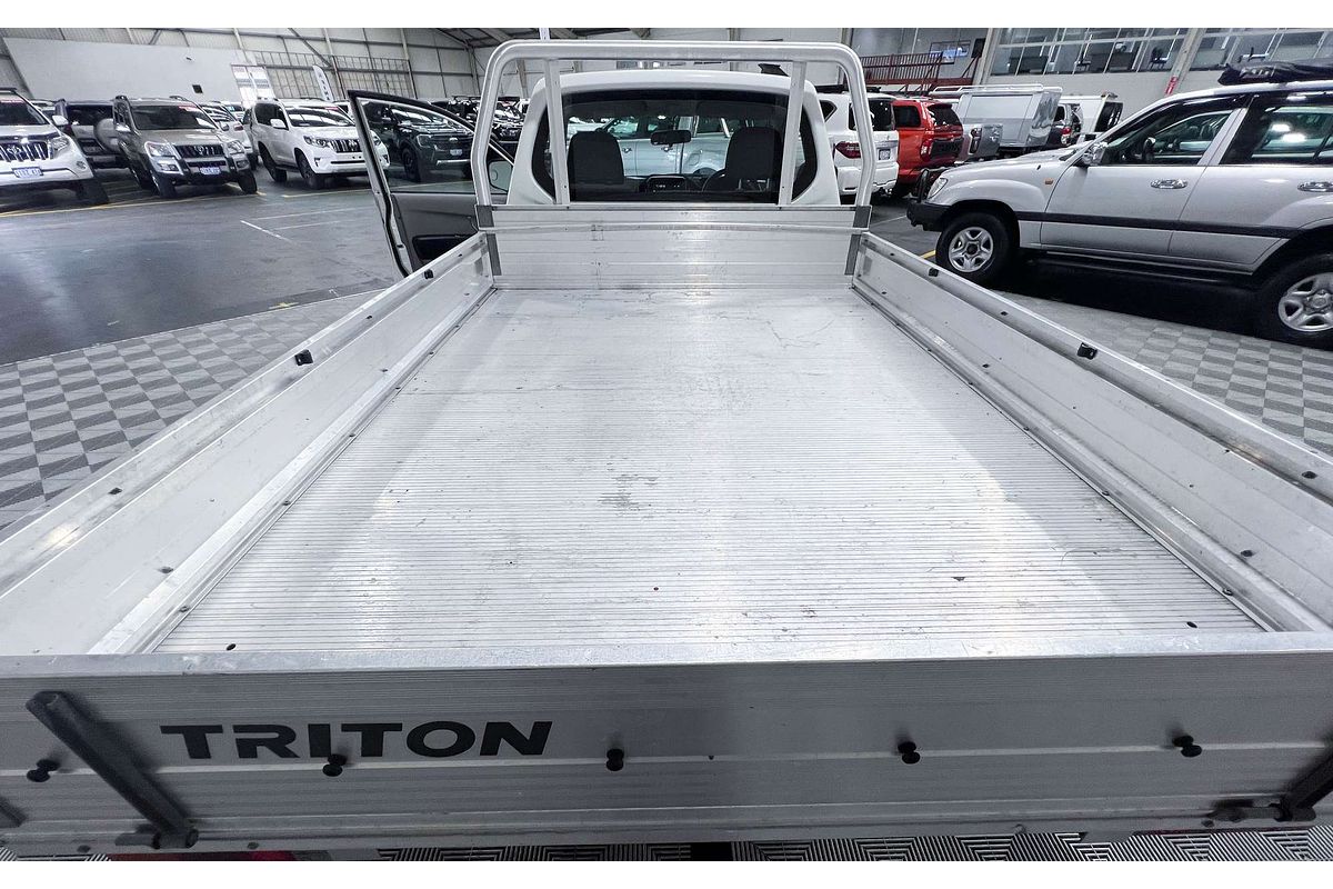 2015 Mitsubishi Triton GL MN Rear Wheel Drive