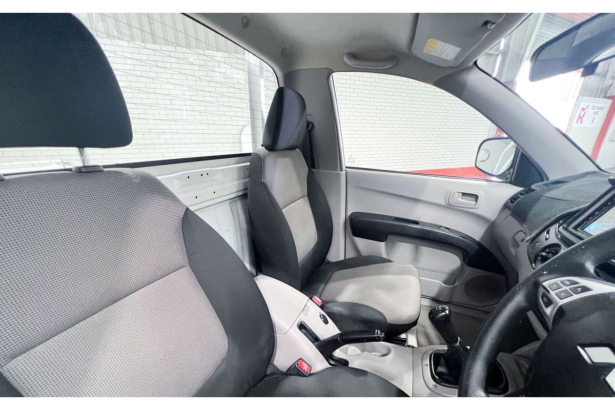 2015 Mitsubishi Triton GL MN Rear Wheel Drive