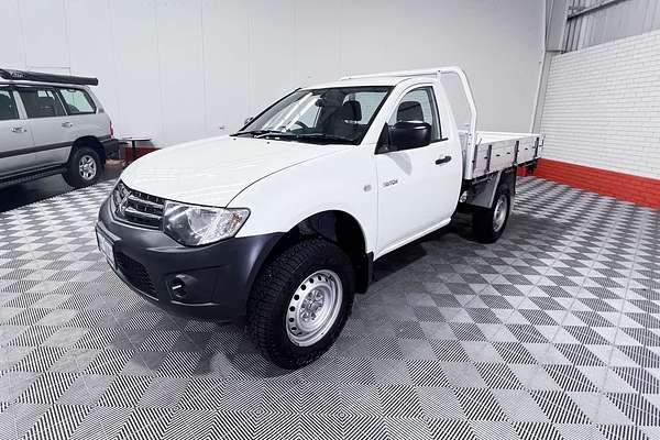 2015 Mitsubishi Triton GL MN Rear Wheel Drive