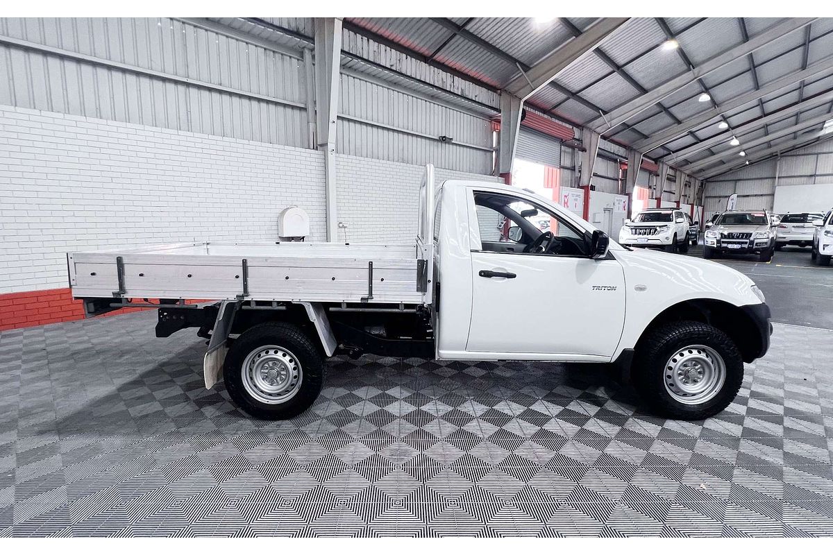 2015 Mitsubishi Triton GL MN Rear Wheel Drive