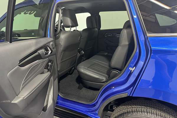 2025 Isuzu MU-X LS-T