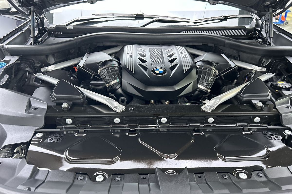 2020 BMW X7 M50i G07