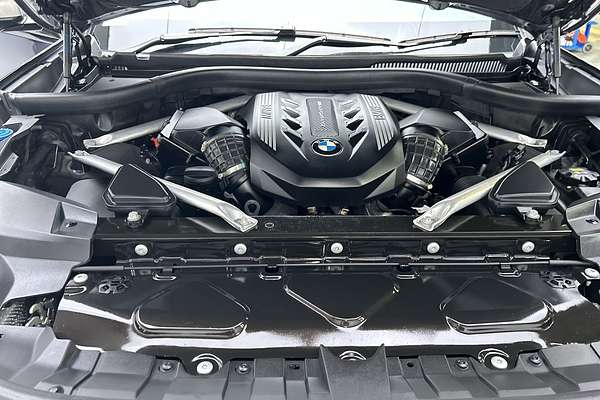 2020 BMW X7 M50i G07