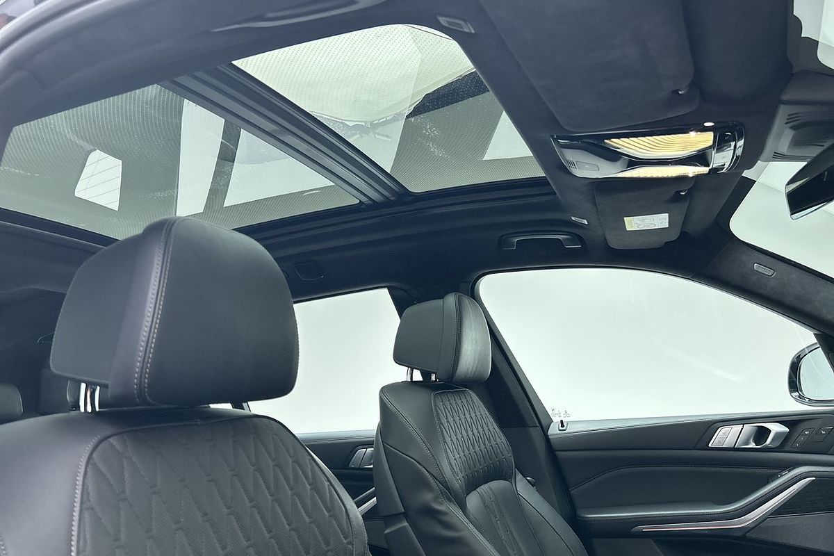 2020 BMW X7 M50i G07