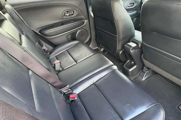 2016 Honda HR-V VTi-L