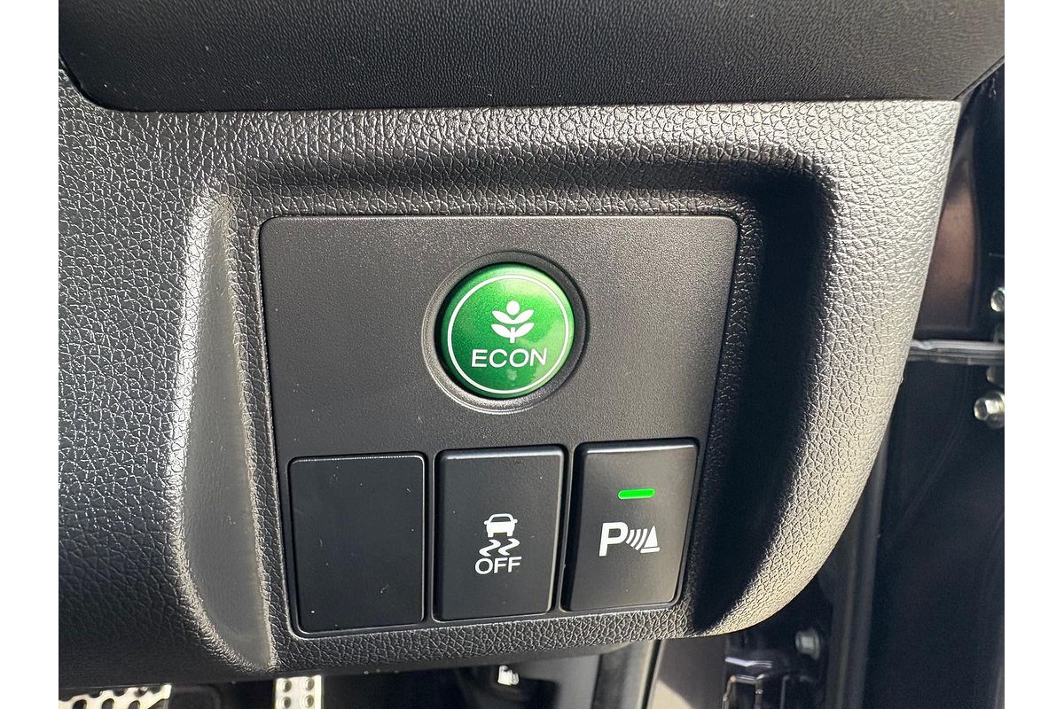 2016 Honda HR-V VTi-L
