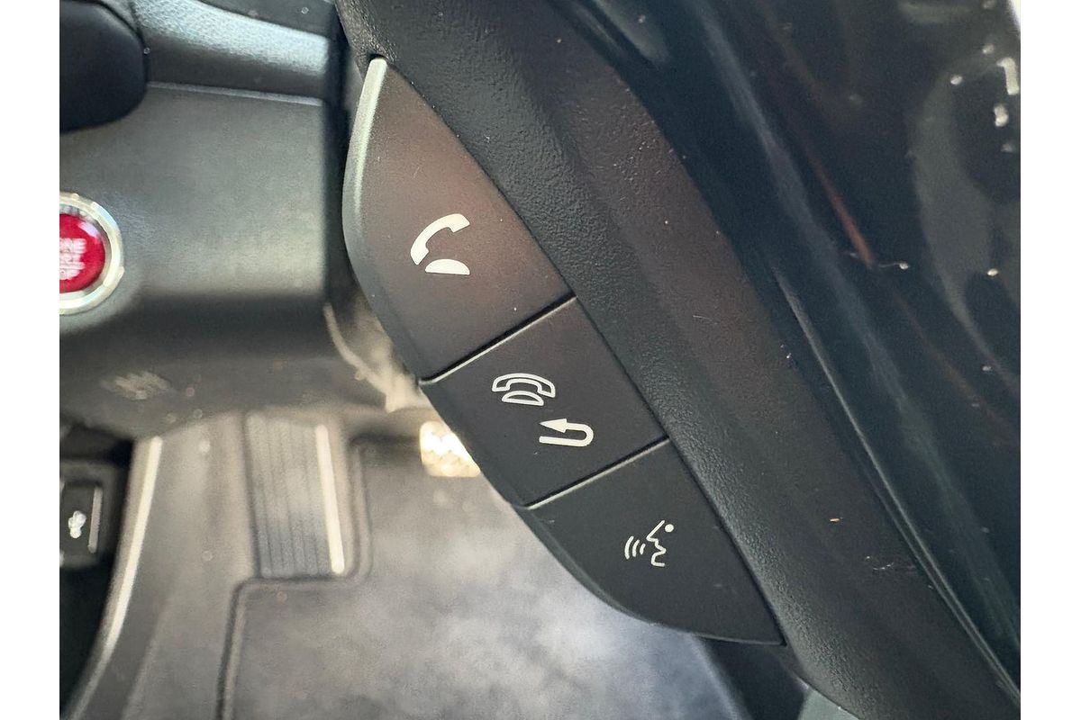 2016 Honda HR-V VTi-L
