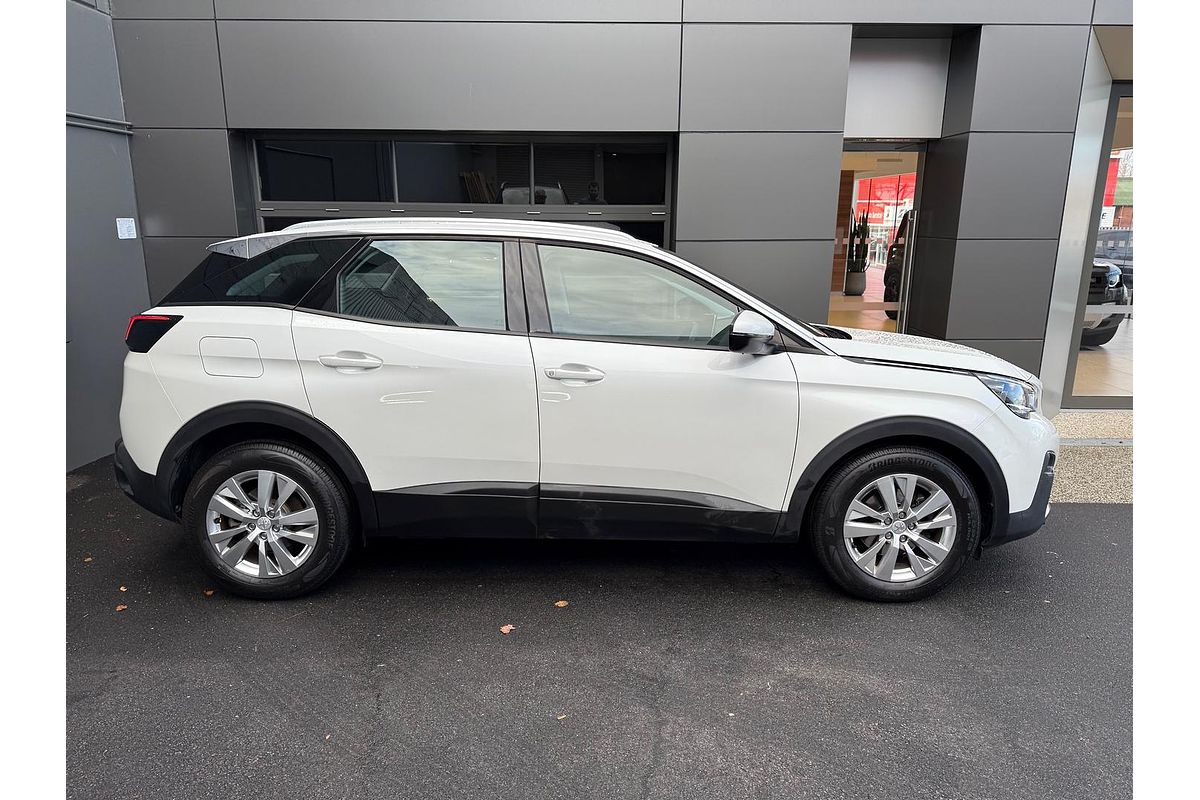 2017 Peugeot 3008 Active P84