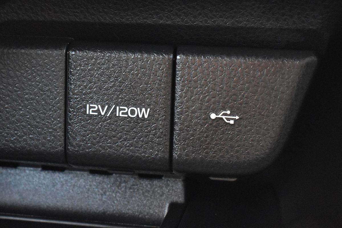 2024 Toyota Camry Ascent AXVH70R