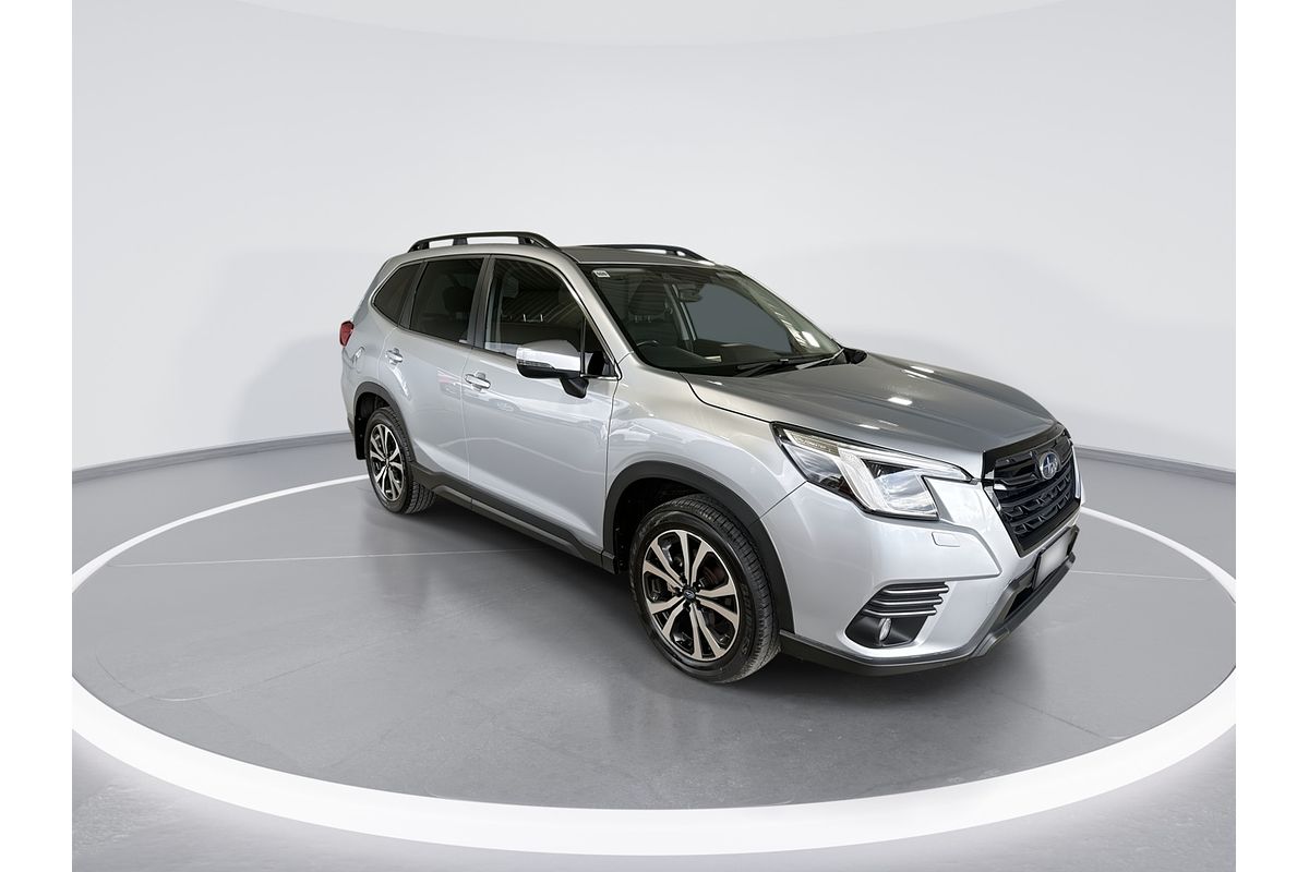 2022 Subaru Forester 2.5i S5