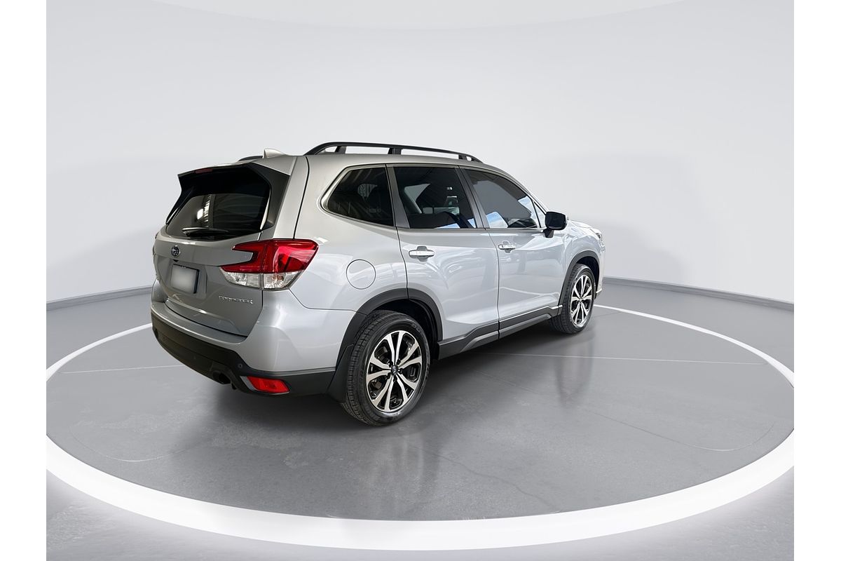 2022 Subaru Forester 2.5i S5