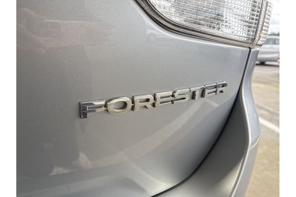 2022 Subaru Forester 2.5i S5