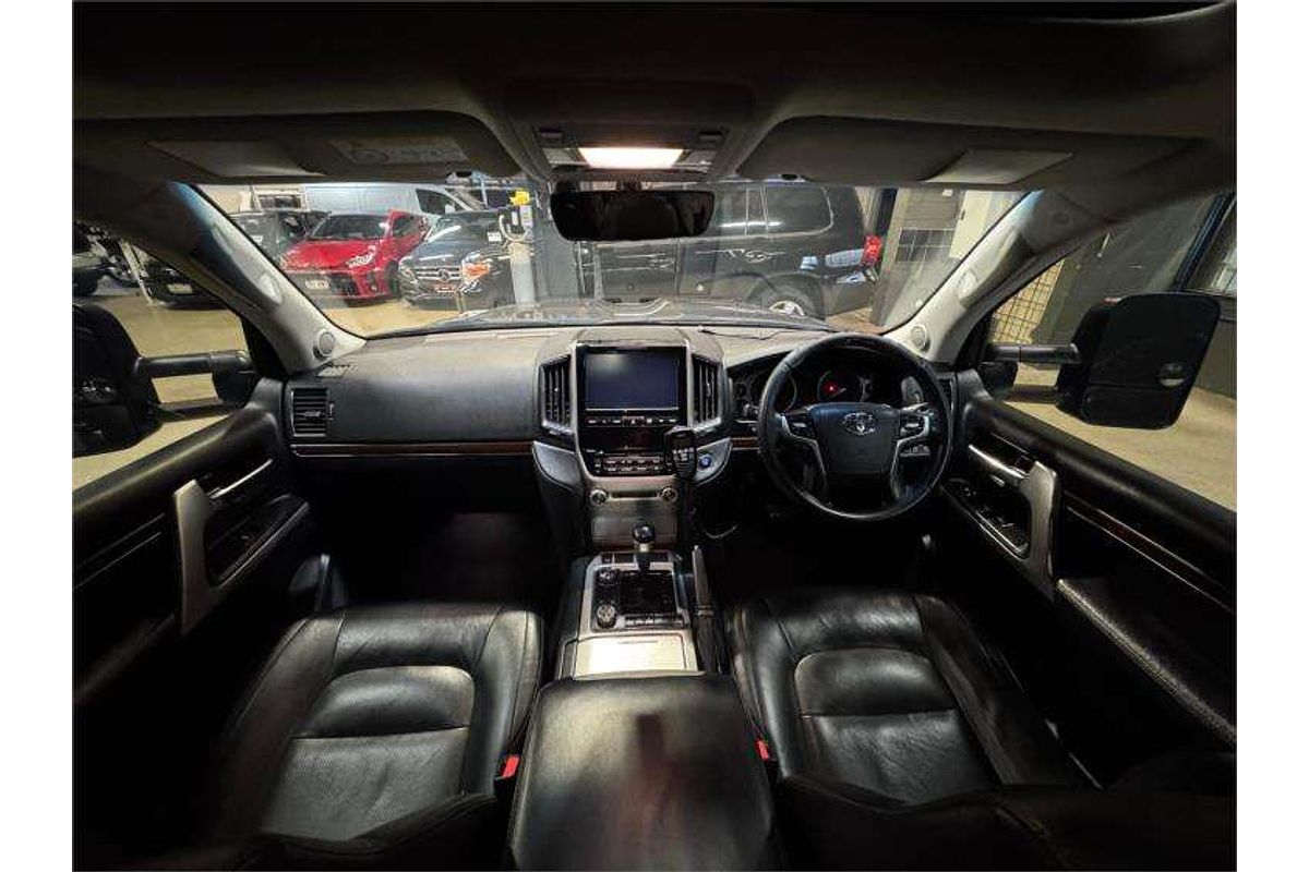 2018 Toyota Landcruiser VX VDJ200R